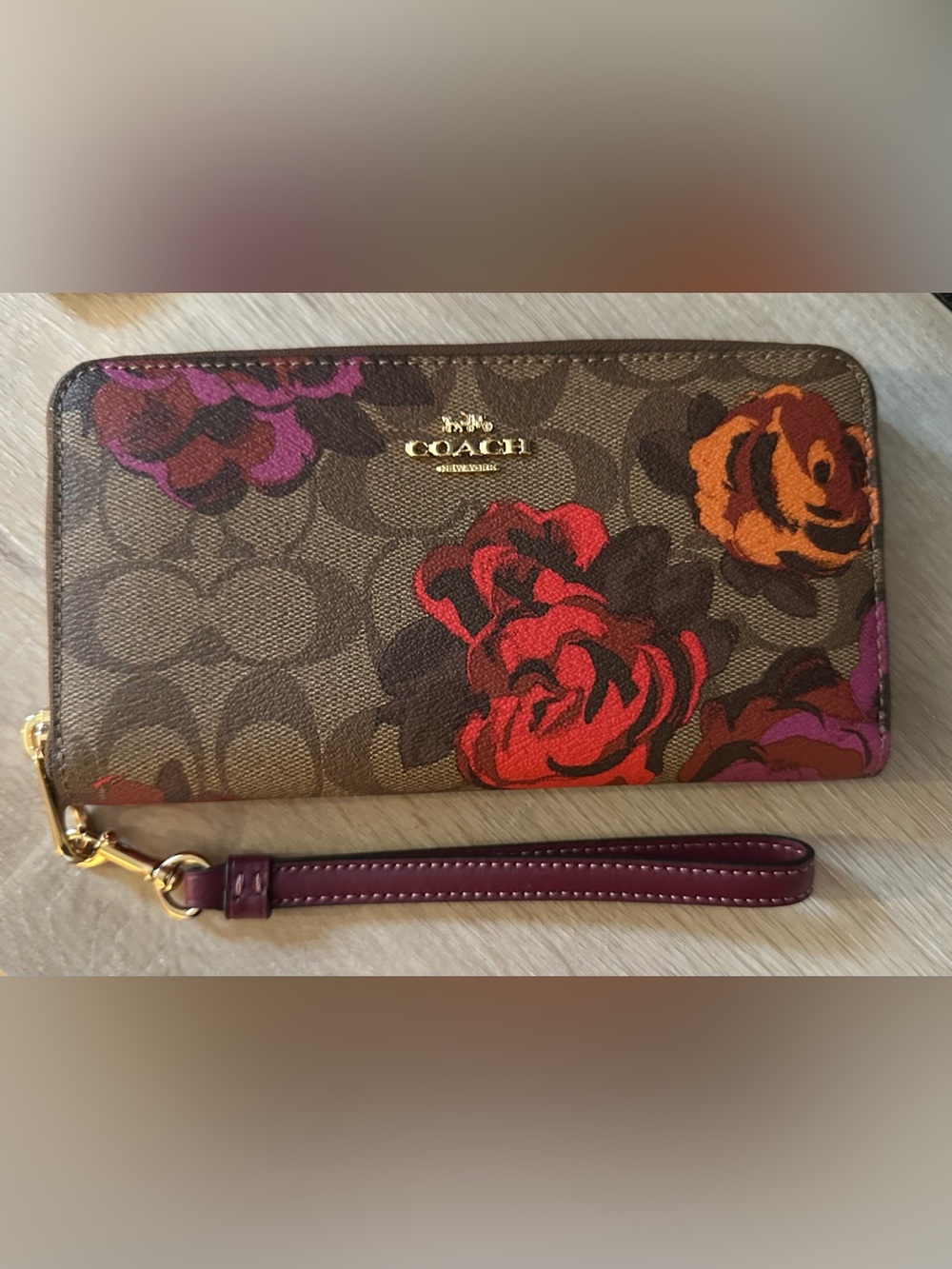 Coach Signature Rose Floral Zip Around Wallet wristlet Bag